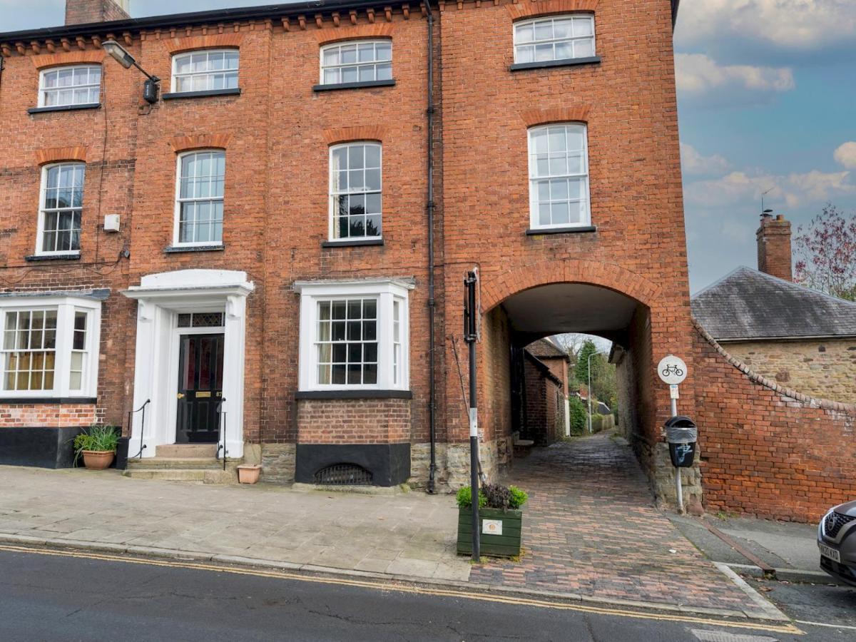 Pass The Keys Cosy 2 Bedroom Victorian Cottage Ludlow Esterno foto