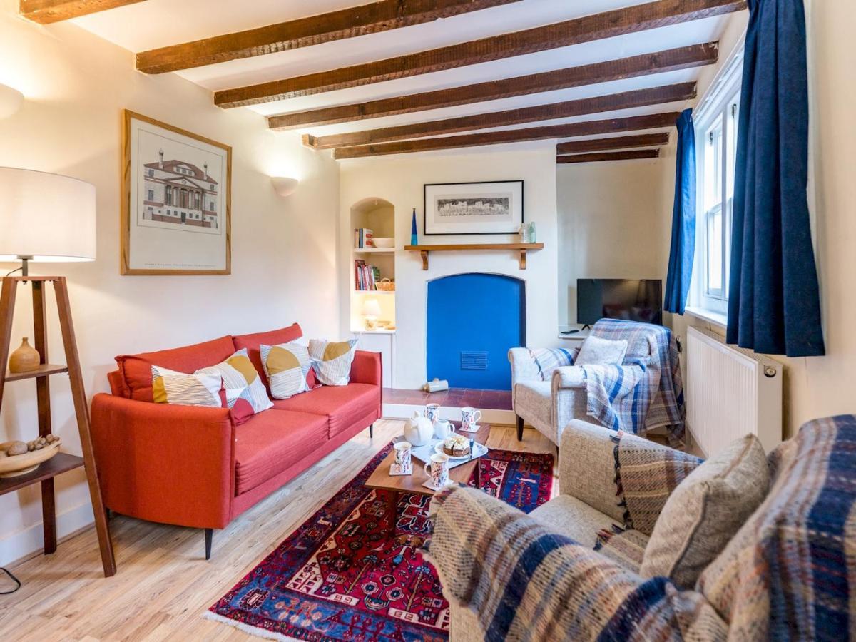 Pass The Keys Cosy 2 Bedroom Victorian Cottage Ludlow Esterno foto